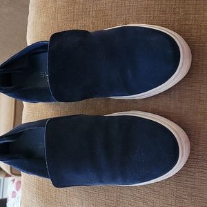 JSlides navy blue nubuck sneakers